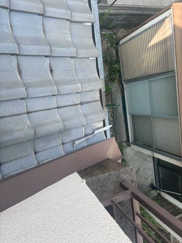 ケラバ側の瓦状況